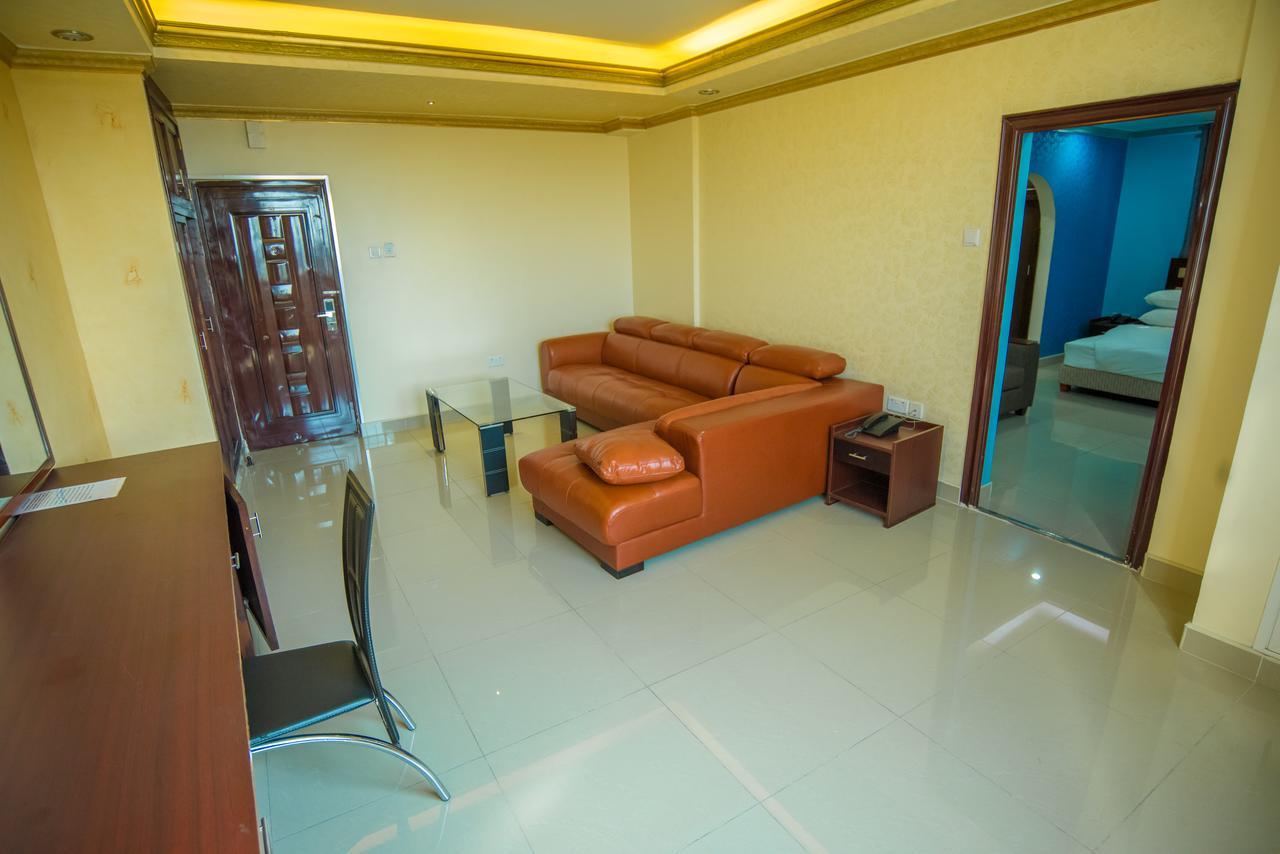 Euro Hotel And Apartments Dar es Salaam Eksteriør billede