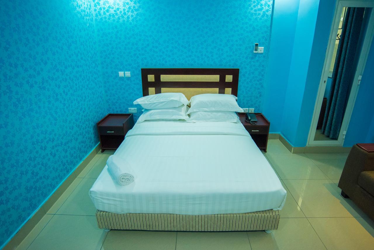 Euro Hotel And Apartments Dar es Salaam Eksteriør billede