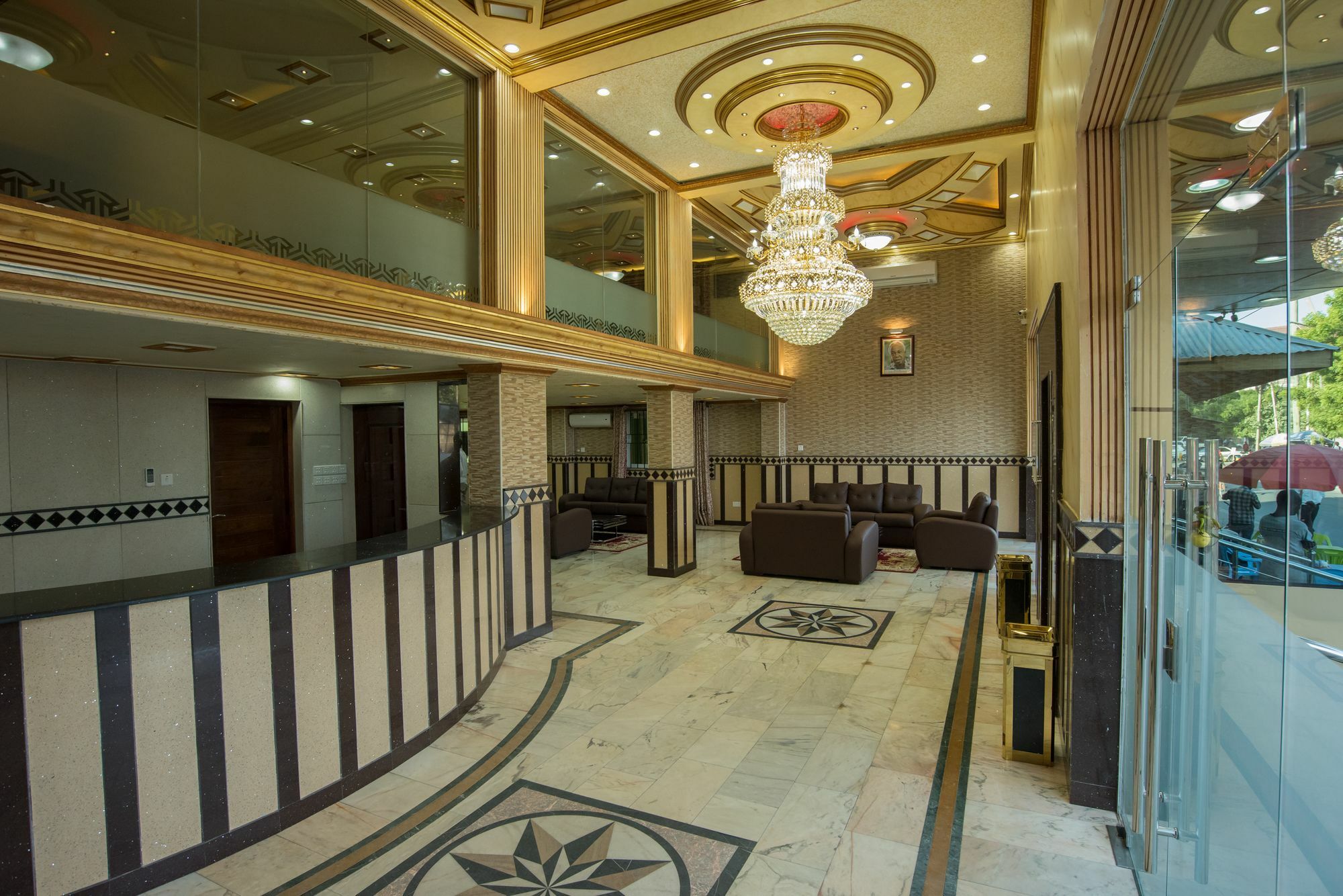Euro Hotel And Apartments Dar es Salaam Eksteriør billede
